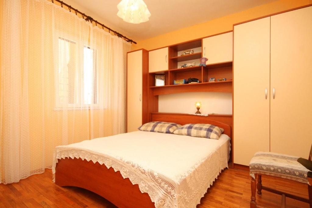 Apartment Sali 8174A Exteriér fotografie